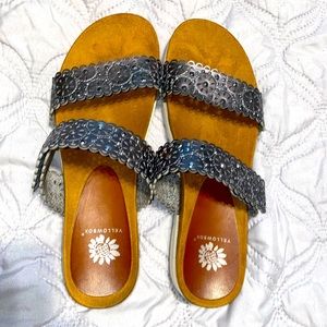 Yellowbox sandals